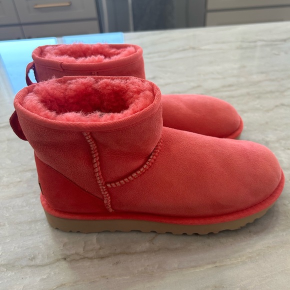 NEW Ugg Classic Mini II Boot Punch Pink 1016222 Women’s Size 6 Suede - Picture 8 of 9